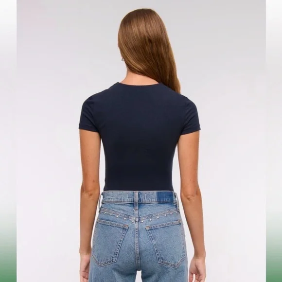 Abercrombie Women's Soft Matte Seamless Tee Bodysuit Navy Blue size Small - Picture 2 of 12